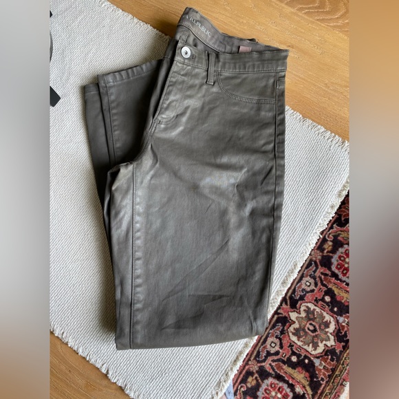 Banana Republic luxe sateen finish pant - Picture 7 of 8